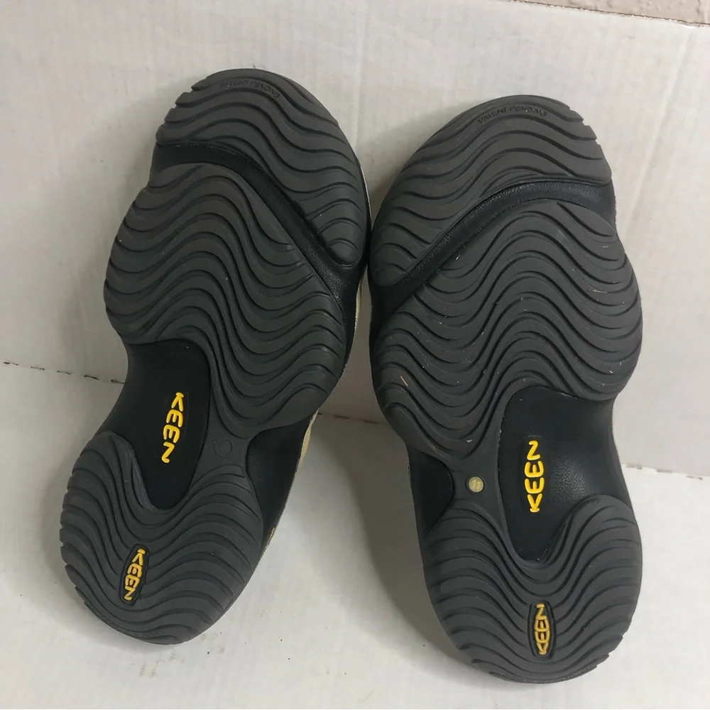 Keen Mules Yogui Arts Mens Size 11 Slip On Shoes Sandals
